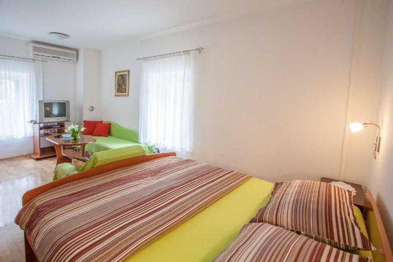 Apartman Zdravko *